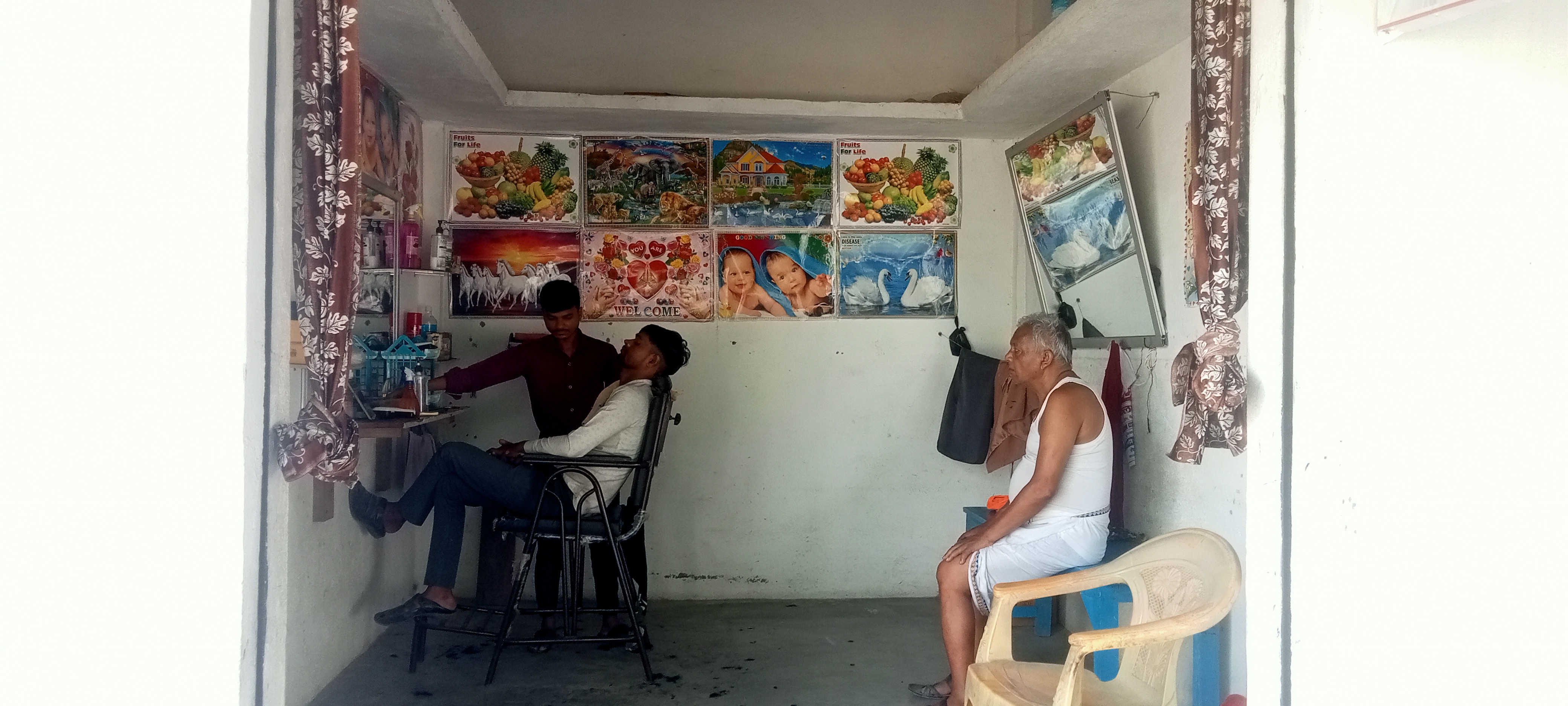 Salon Image